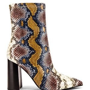 Siren Bootie  Jeffrey Campbell brand: Jeffrey Camp